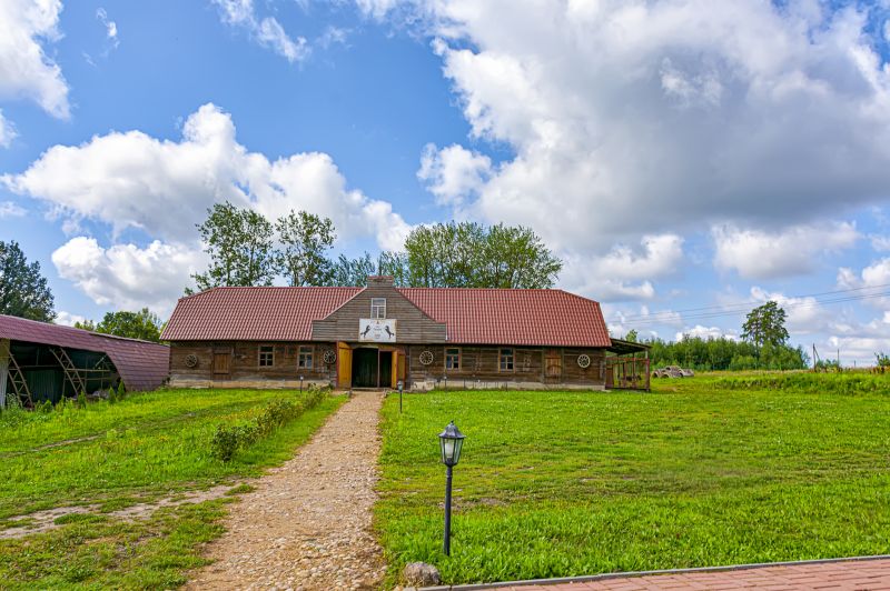 Barn Roof Construction in York County, ME